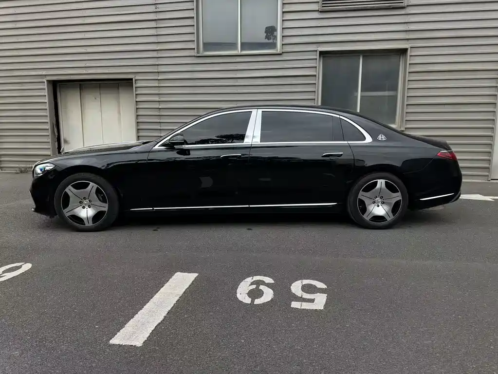 Mercedes-Benz Maybach S-Class 2022