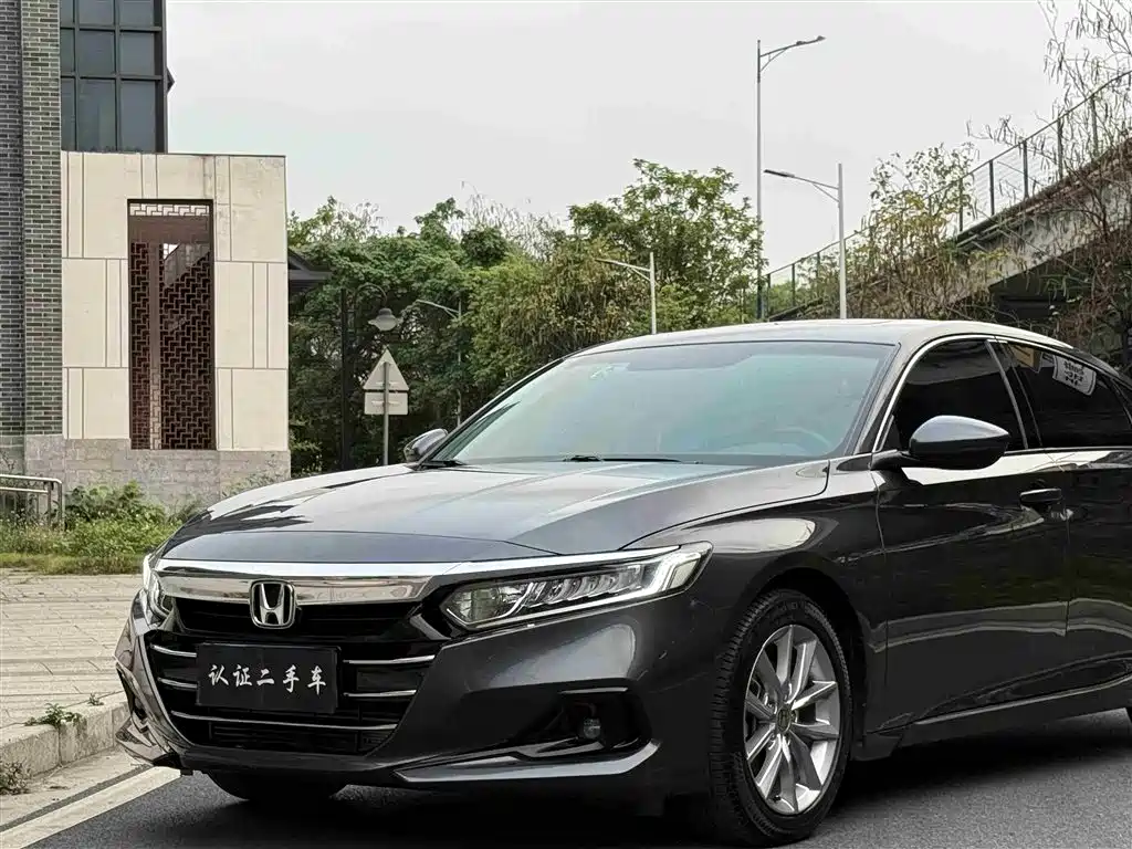 Honda Accord 2022 — фото 18