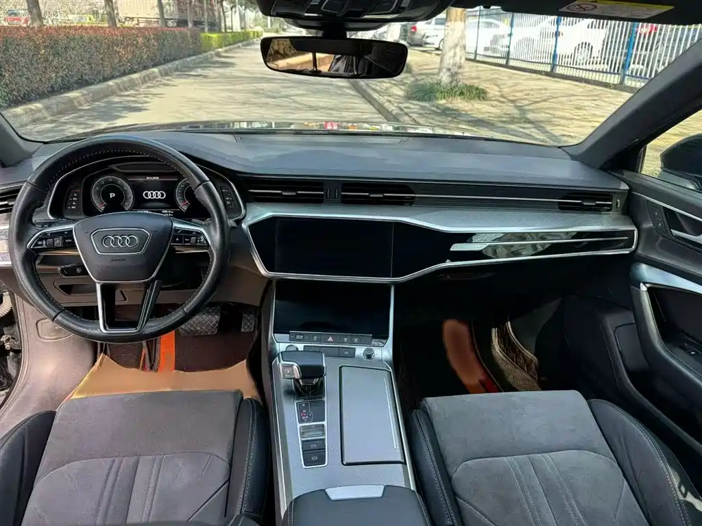 Audi A6L 2020 — фото 13