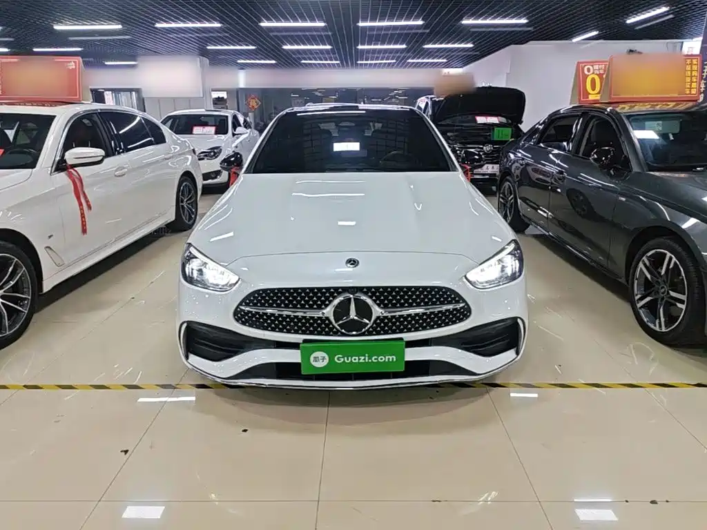 Mercedes-Benz C-Class 2022