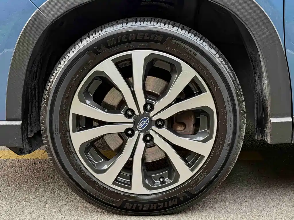 Subaru Forester 2021 — фото 10