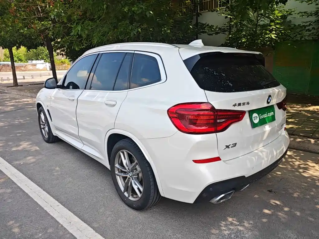 BMW X3 2021