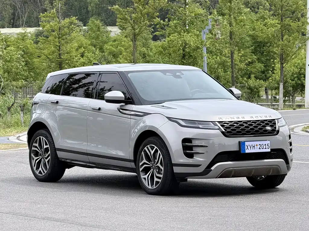 Land Rover Evoque 2023 — фото 3