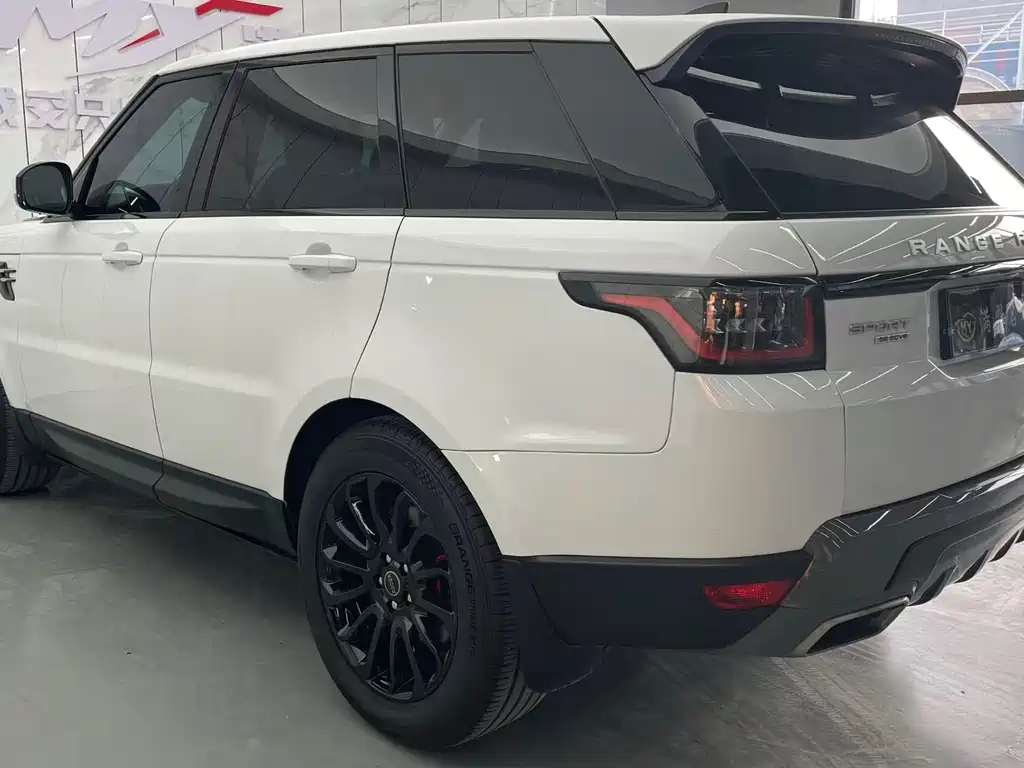 Land Rover Range Rover Sport 2019 — фото 8