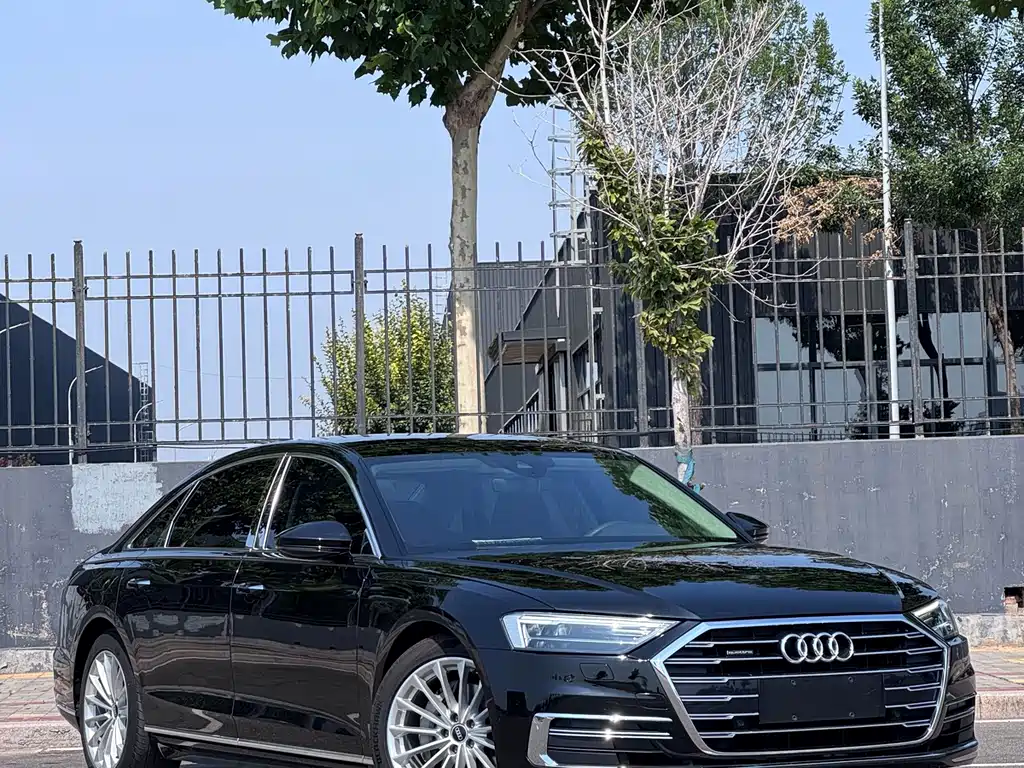 Audi A8 2021