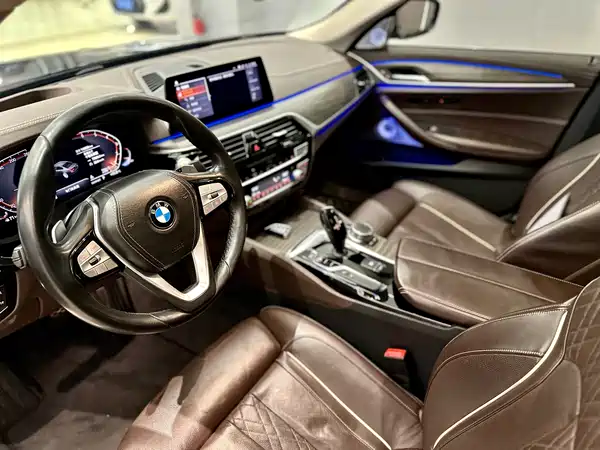 BMW 5 Series 2020