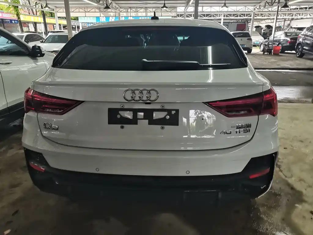 Audi Q3 Sportback 2022 — фото 8