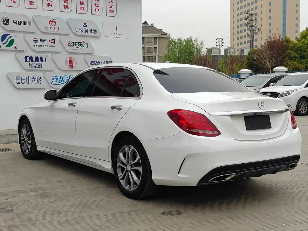 Mercedes-Benz C-Class 2017