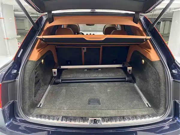 Bentley Bentayga 2017