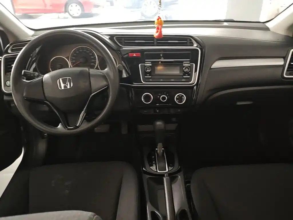 Honda Greiz 2016 — фото 10