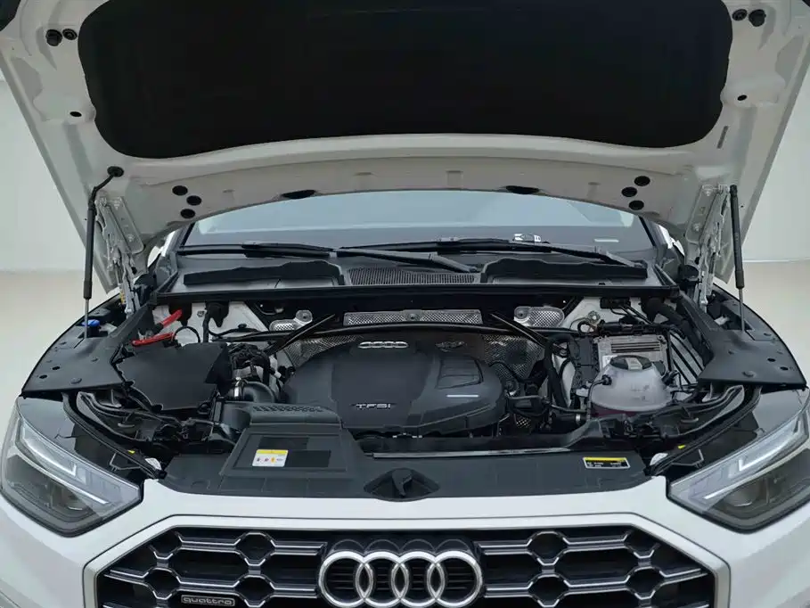 Audi Q5L 2022