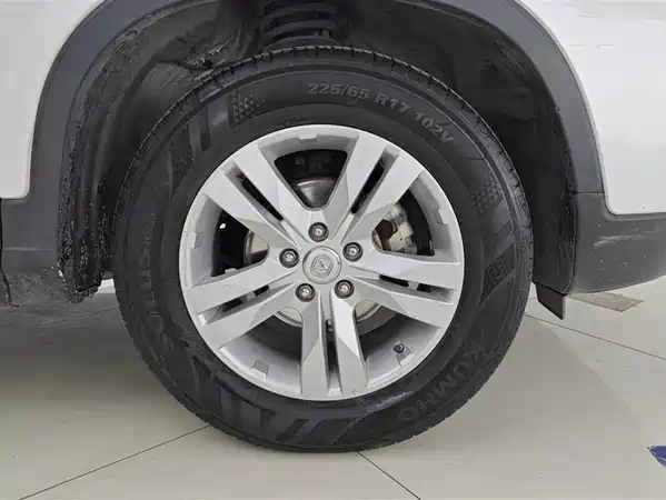 Changan CS75 2016