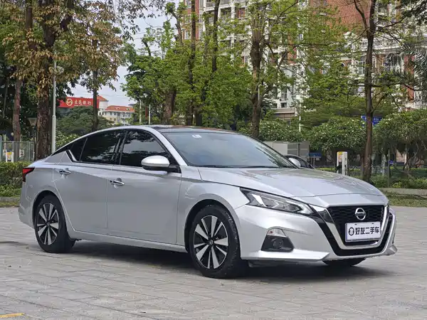 Nissan Teana 2021