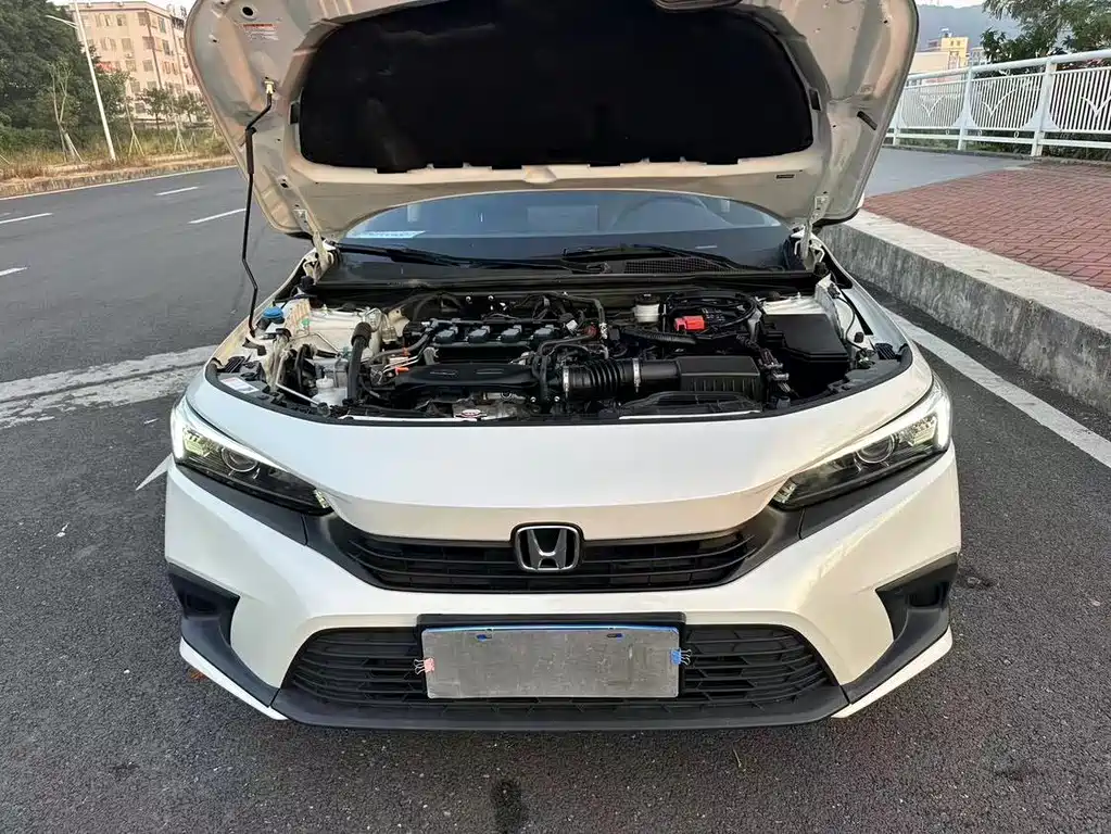 Honda Civic 2021 — фото 18