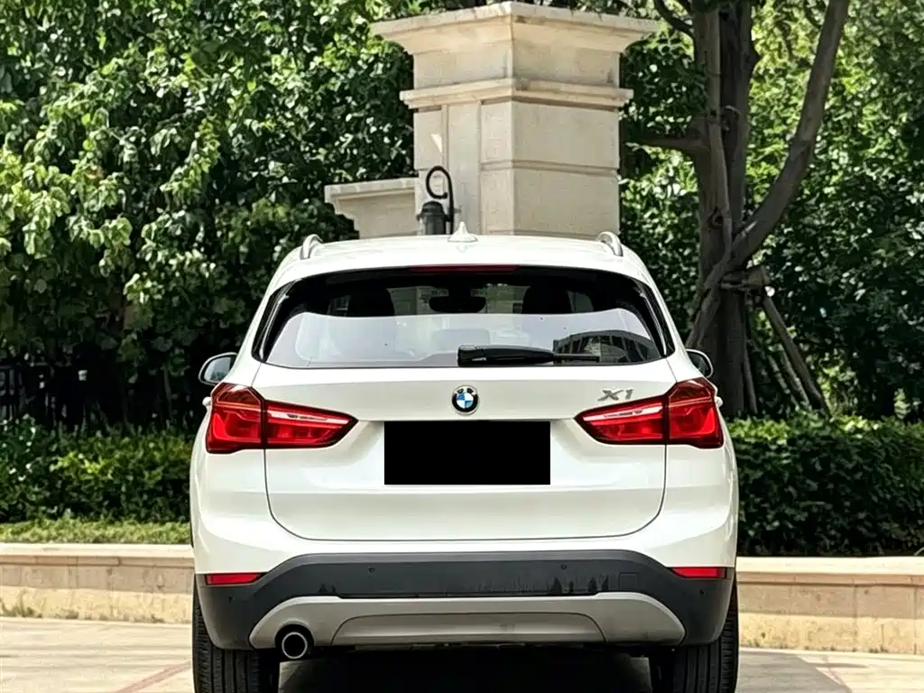 BMW X1 2018 — фото 10