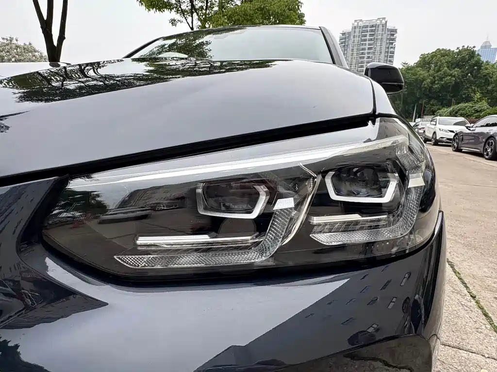BMW iX3 2023 — фото 11