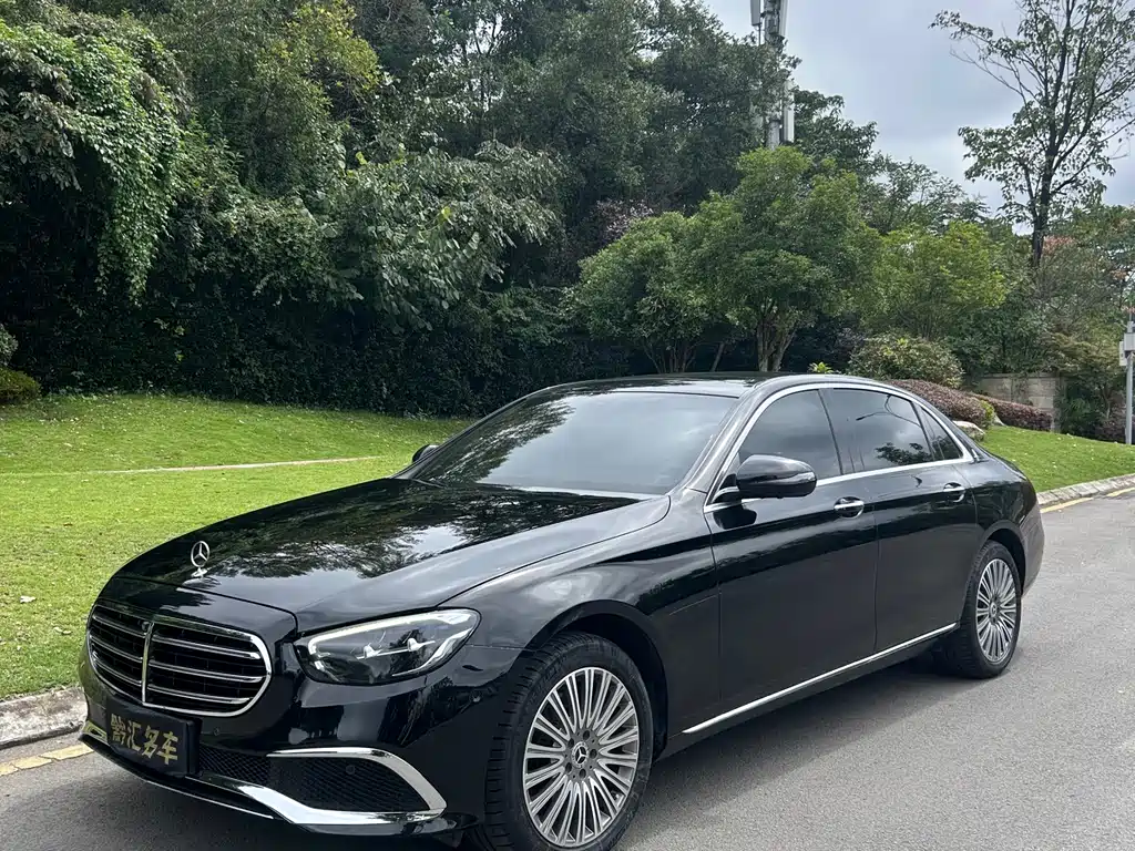 Mercedes-Benz E-Class 2023