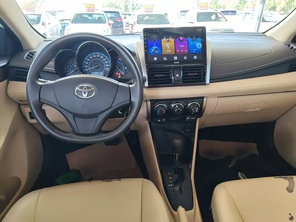Toyota Vios 2016 — фото 10