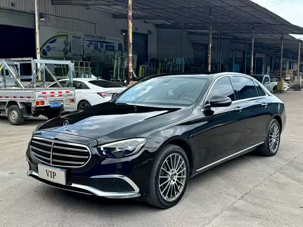 Mercedes-Benz E-Class 2021