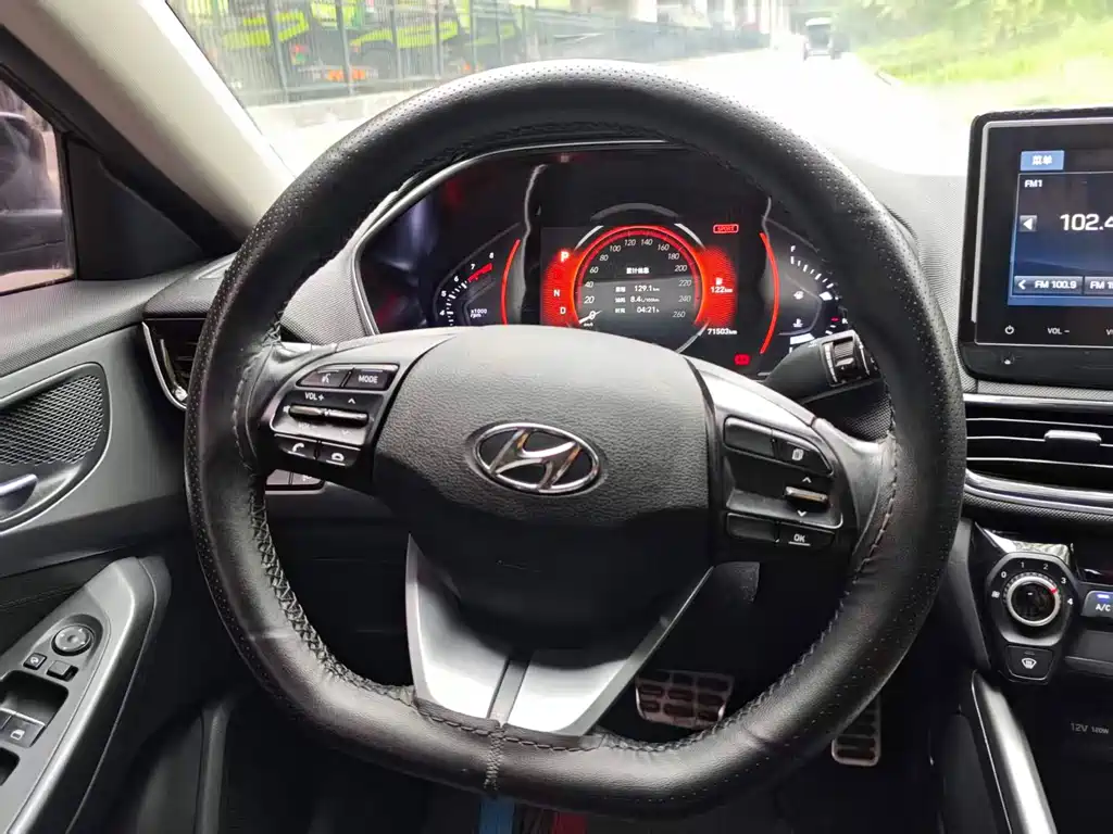 Hyundai Fista 2021 — фото 10