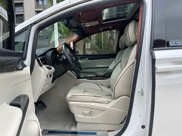 Buick GL8 2020