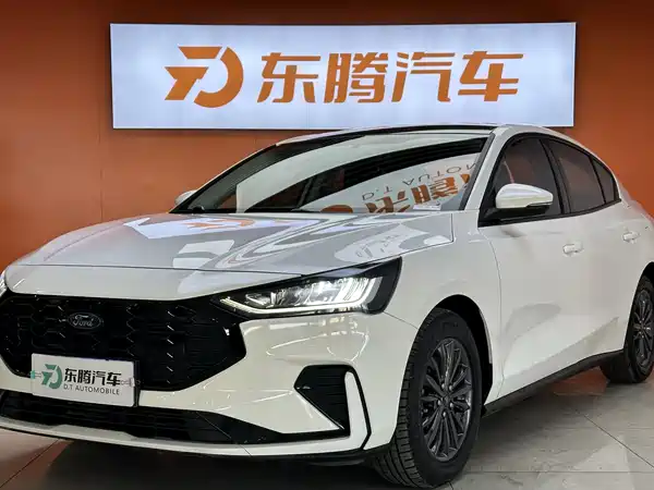 Ford Focus 2022