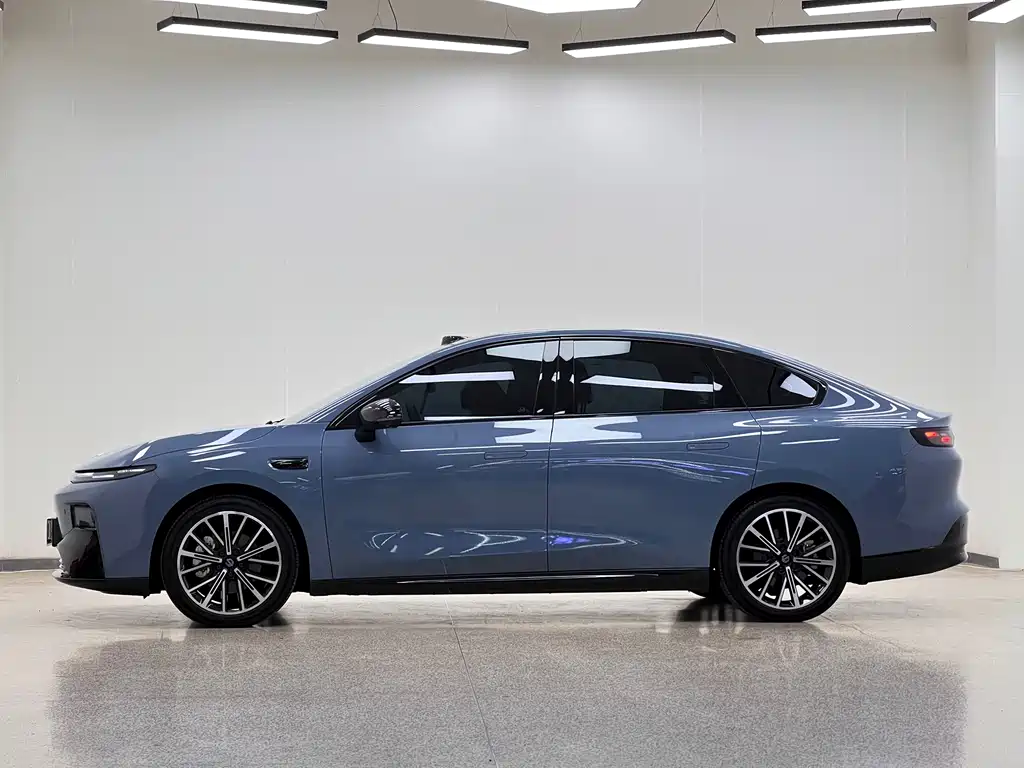 Leapmotor B01 2025 — фото 4