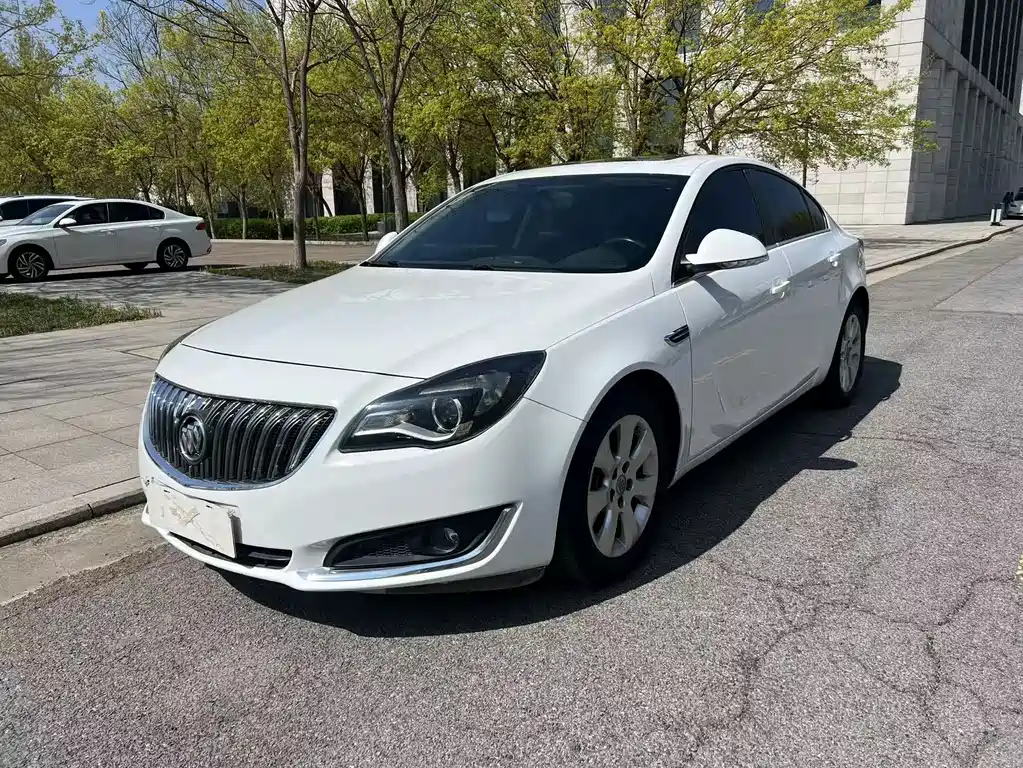 Buick Regal 2015 — фото 1