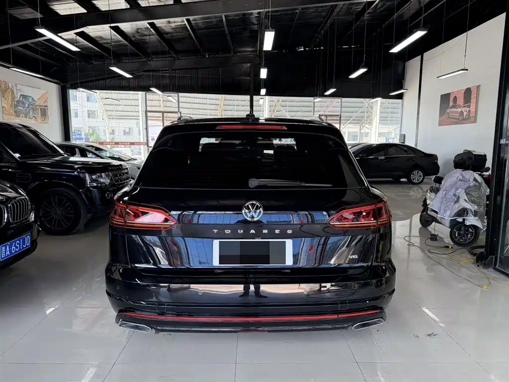 Volkswagen Touareg 2019 — фото 4