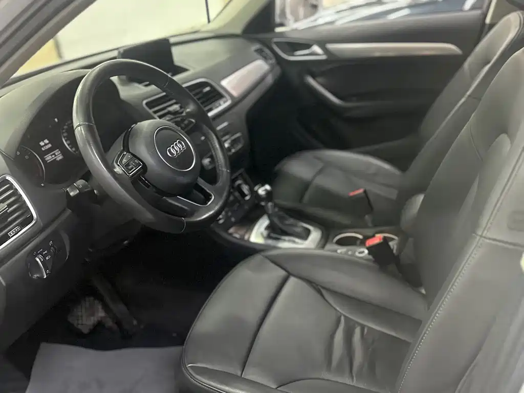Audi Q3 2016