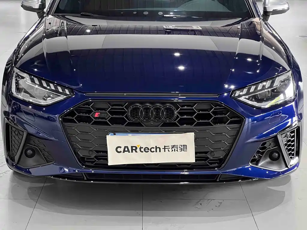 Audi S4 2024 — фото 12