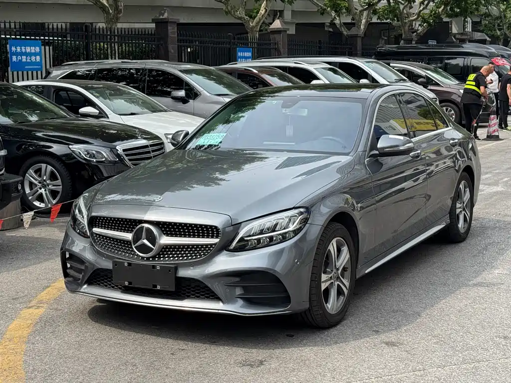 Mercedes-Benz C-Class 2019 — фото 2