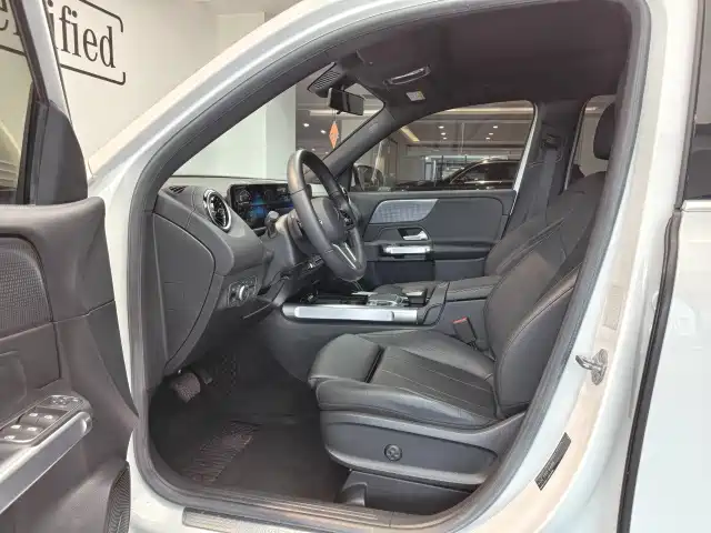 Mercedes-Benz GLB 2020 — фото 13