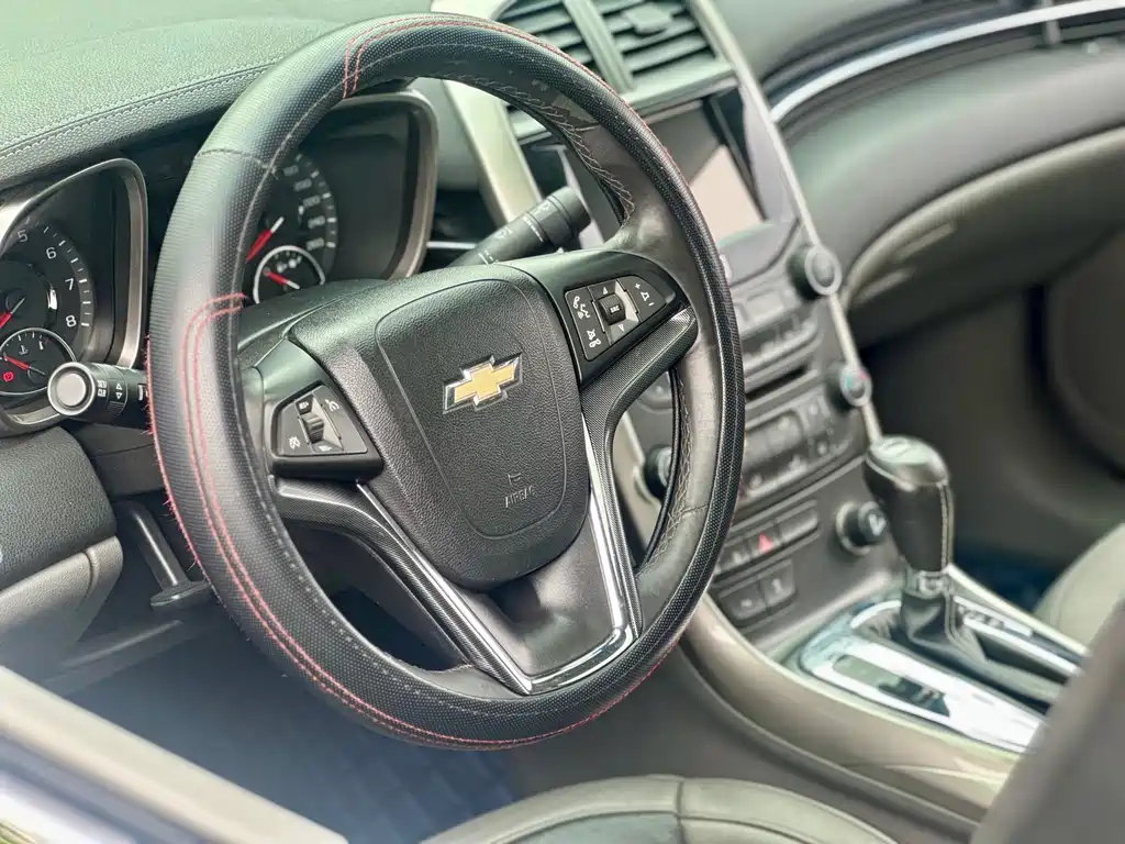 Chevrolet Malibu 2014 — фото 20