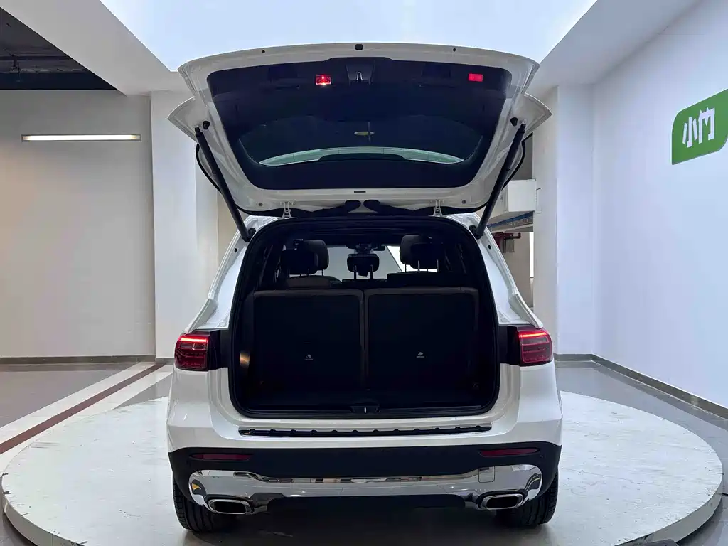 Mercedes-Benz GLB 2021 — фото 15