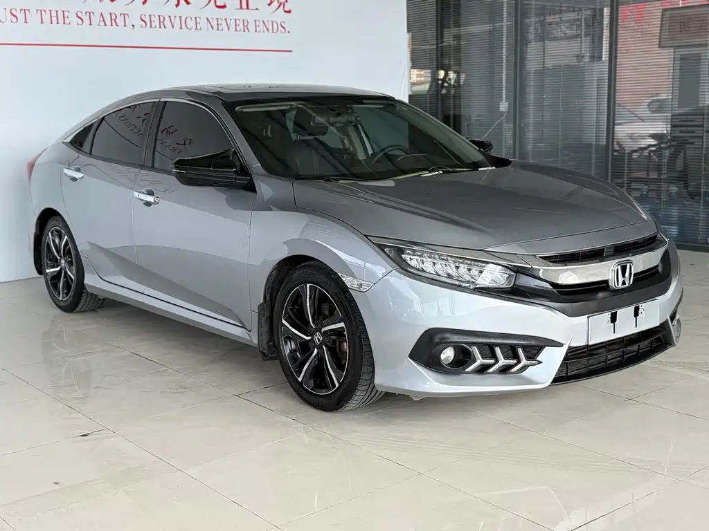 Honda Civic 2018 — фото 3