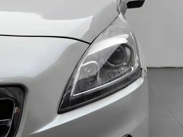 Peugeot 3008 2013