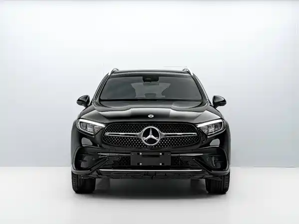 Mercedes-Benz GLC 2023