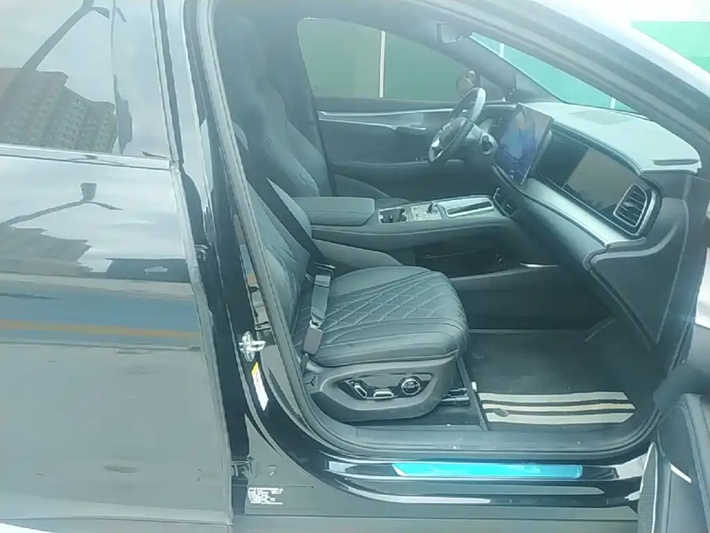 BYD Seal 07 EV 2024 — фото 25