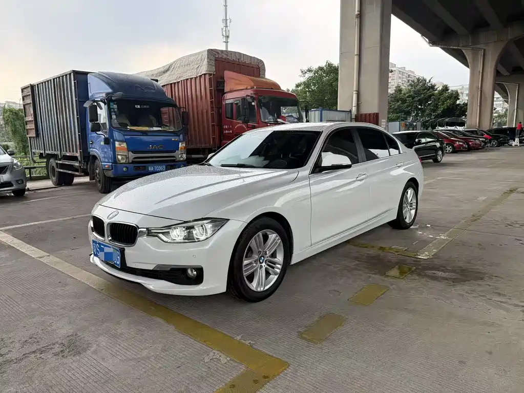 BMW 3 Series 2017 — фото 1
