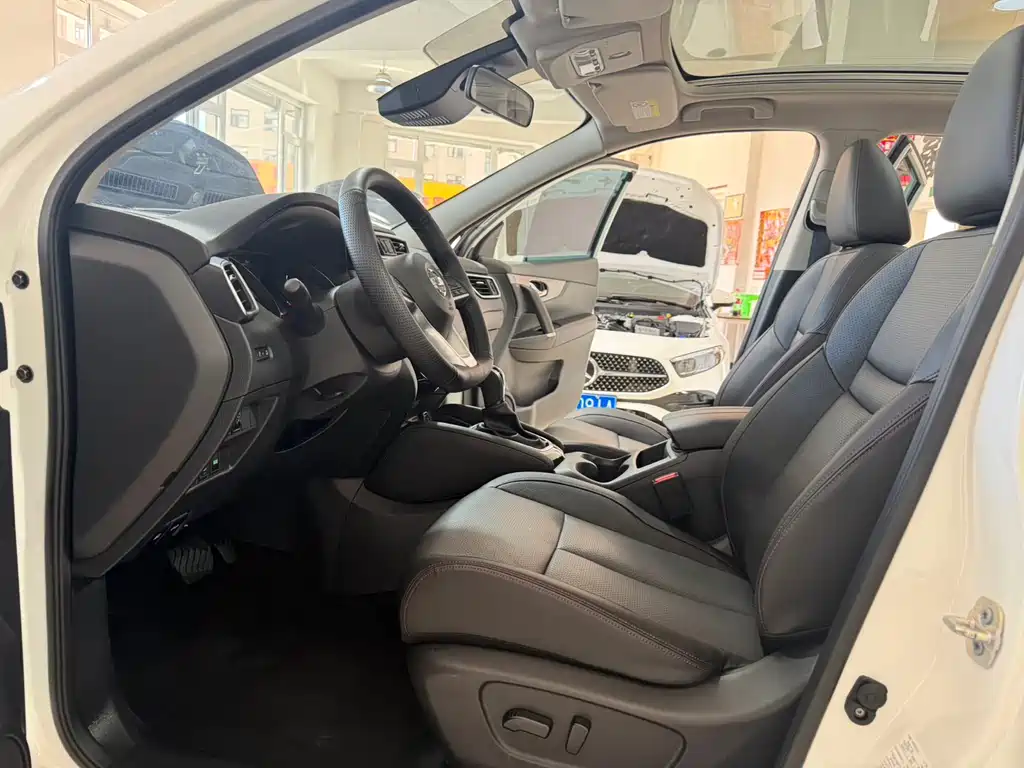 Nissan Qashqai 2023 — фото 8