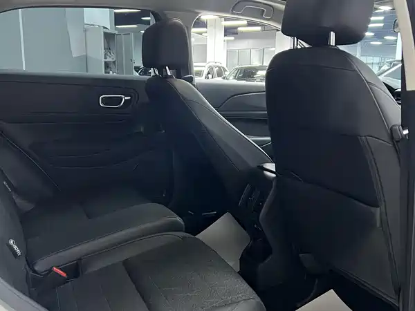 Honda Vezel 2023
