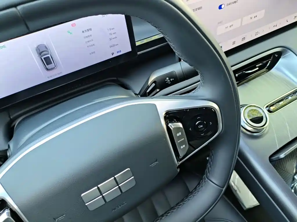 Geely Galaxy E5 2025 — фото 14