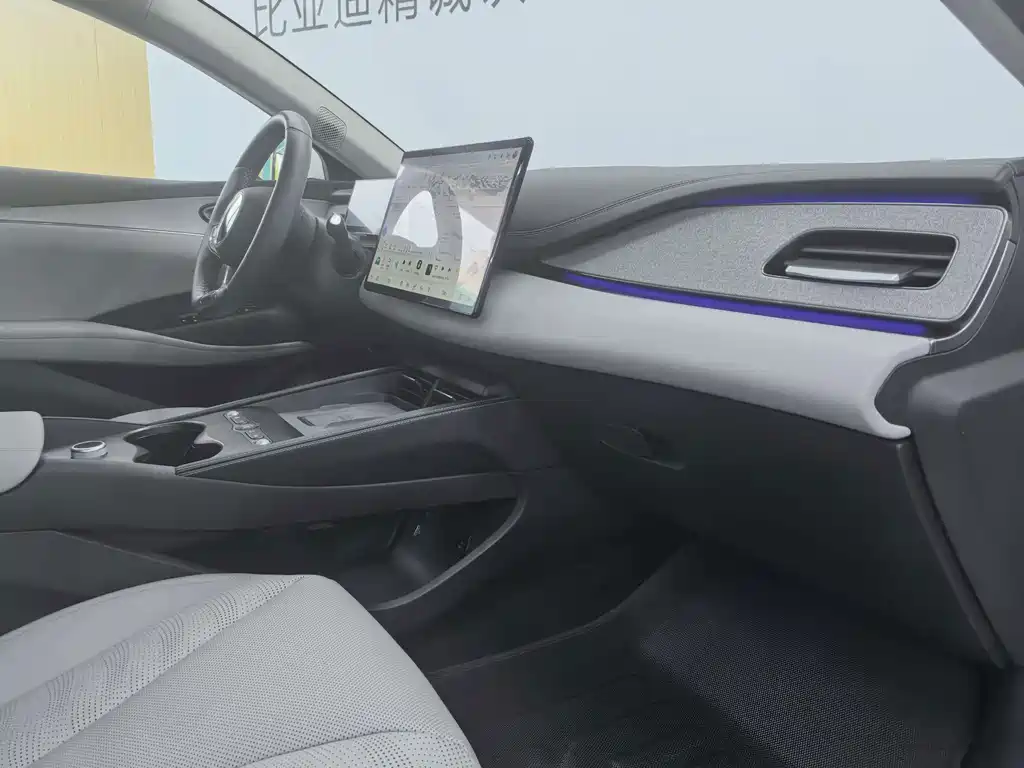 BYD Seal 06 DM-i Travel Edition 2025 — фото 10