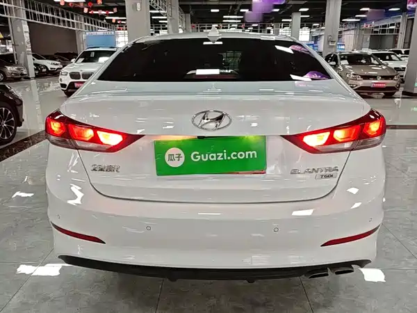 Hyundai Celesta 2018