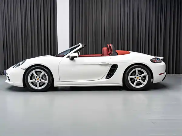 Porsche 718 2022