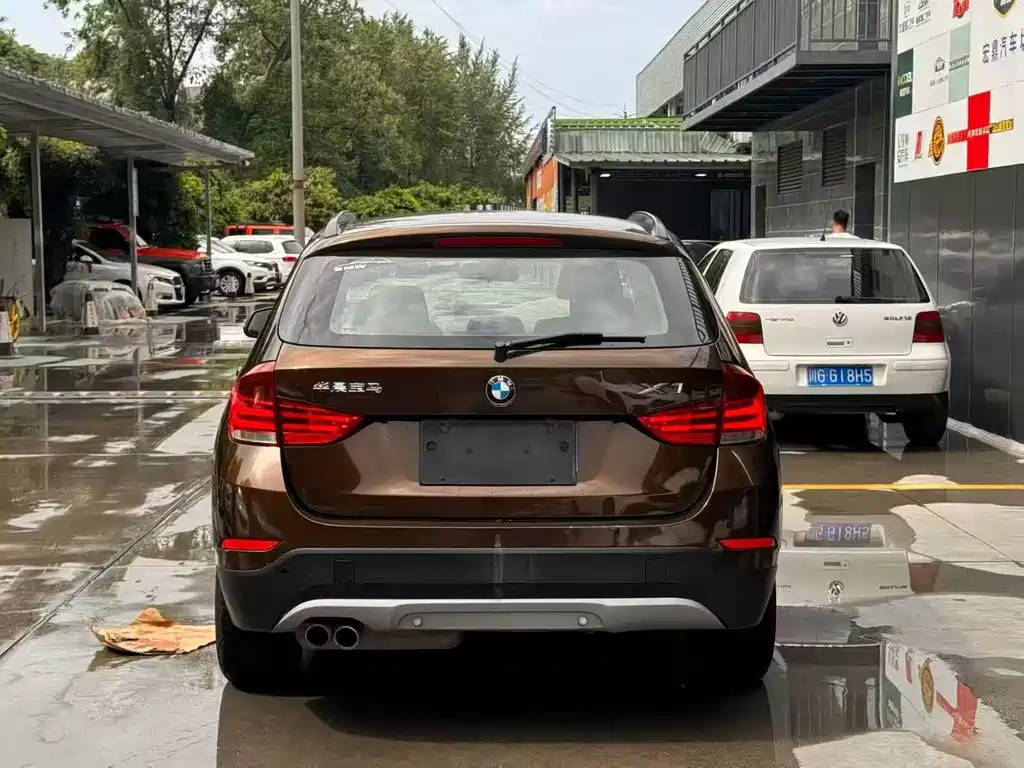 BMW X1 2016 — фото 9