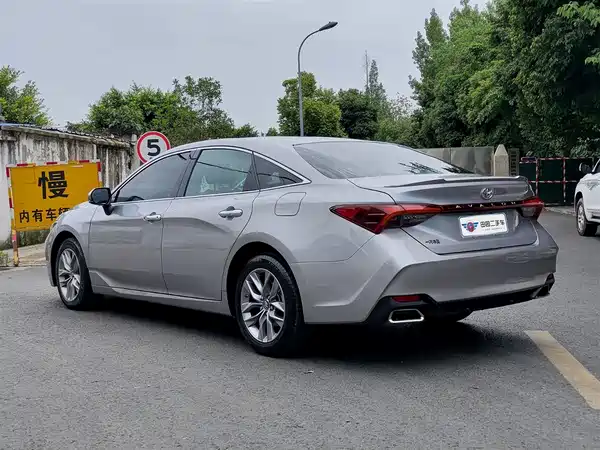 Toyota Avalon 2021