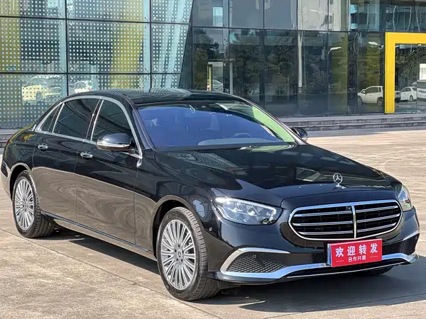 Mercedes-Benz E-Class 2023