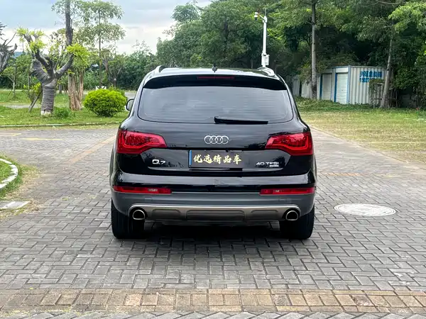 Audi Q7 2014